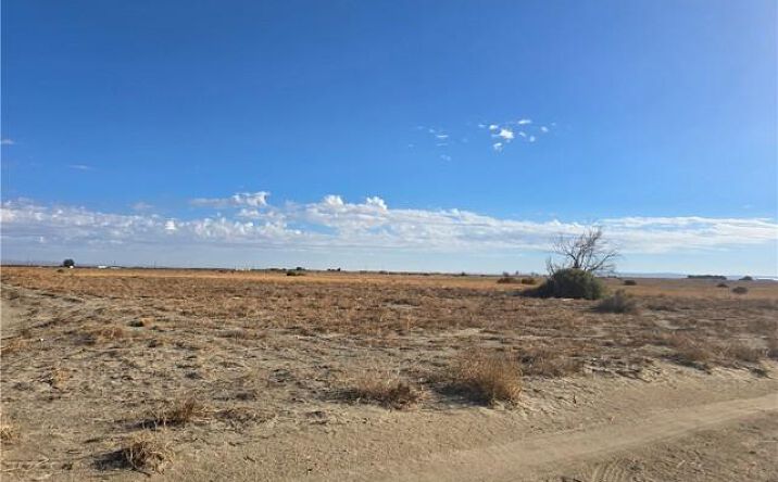 Pictures of Special Purpose property located at 8 E Vac/Vic, LNCR, CA 93535 for sales - image #1
