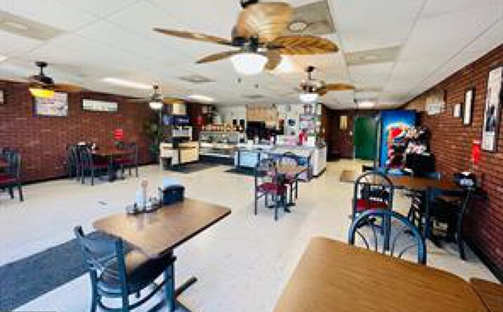 Pictures of Retail property located at 261 Canal Park, Salisbury, MD 21801 for sales - image #1
