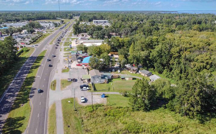 Pictures of Land property located at 3305 US HIGHWAY 17, Green Cove Springs, FL 32043 for sales - image #1