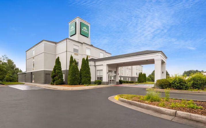 Pictures of Hospitality property located at 5094 State Park Rd, Dublin, VA 24084 for sales - image #1