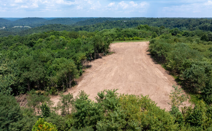 Pictures of Land property located at 555 New Era Bluff Rd, Linden, TN 37096 for sales - image #1