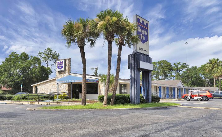 Pictures of Hospitality property located at 8285 Dix Ellis Trail, Jacksonville, FL 32256 for sales - image #1