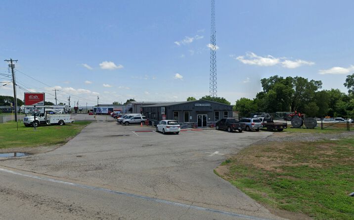 Pictures of Office, Retail property located at 601 Church St, Barling, AR 72923 for sales - image #1