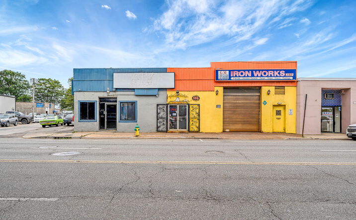 Pictures of Industrial property located at 116 E Merrick Rd, Freeport, NY 11520 for sales - image #1