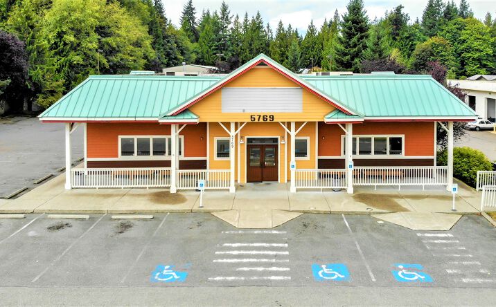 Pictures of Retail property located at 5769 WA-303, Bremerton, WA 98311 for sales - image #1