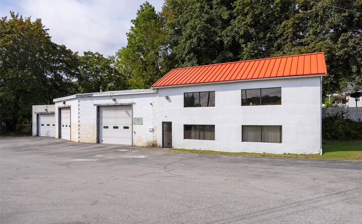 Pictures of Industrial, Retail property located at 44 Manchester Road, Poughkeepsie (Town), NY 12603 for sales - image #1