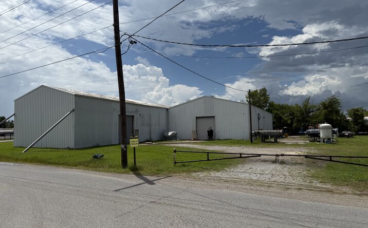 Pictures of Office property located at 320 E Napoleon St, Sulphur, LA 70663 for sales - image #1