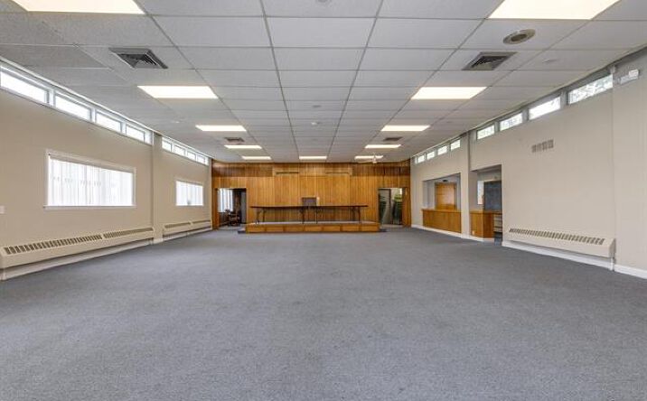 Pictures of Office, Special Purpose property located at 450 Hanover Street, Manchester, NH 03104 for sales - image #1