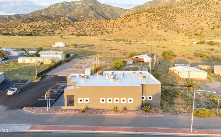 Pictures of Retail property located at 7196 S Highway 92, Hereford, AZ 85615 for sales - image #1