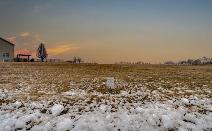 Pictures of Land property located at 15 Boulder Dr, Carlock, IL 61725 for sales - image #1