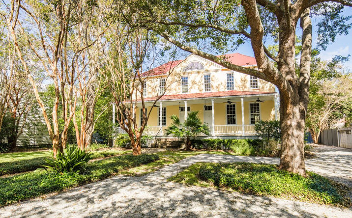 image of property at 48 BULL ST Charleston SC 29401-1358