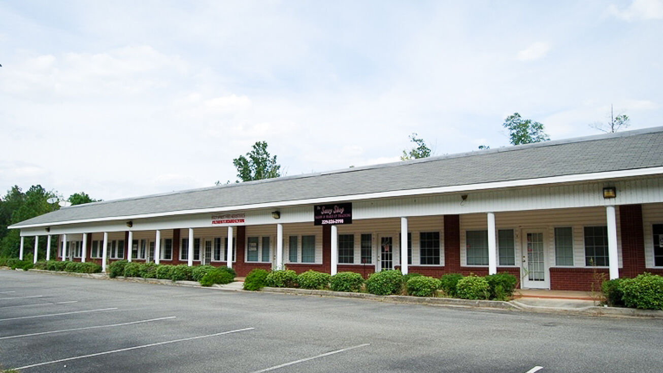 3014 Gray Highway, Macon, GA 31211