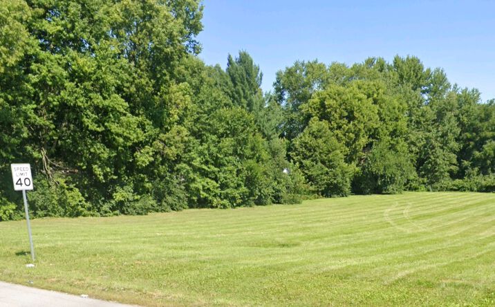 Pictures of Land property located at 302 E Thompson Rd, Indianapolis, IN 46227 for sales - image #1