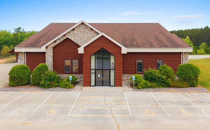 Pictures of Retail property located at 10508 Kottke Rd, Crivitz, WI 54114 for sales - image #1