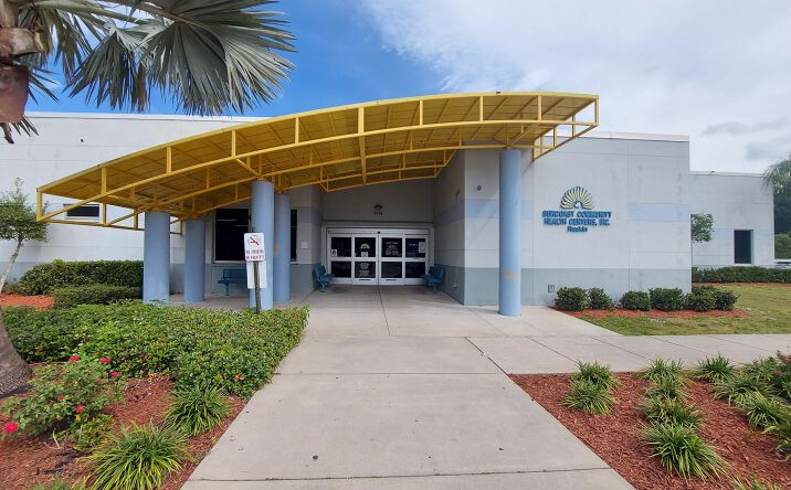 Pictures of Office property located at 2814 14th Avenue Southeast, Ruskin, FL 33570 for sales - image #1