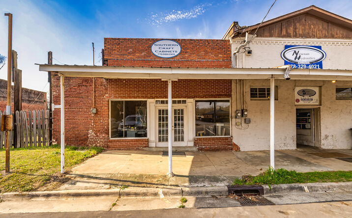 Pictures of Office property located at 11 South Hunter Street, Turin, GA 30289 for sales - image #1