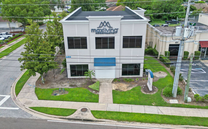 Pictures of Office, Retail property located at 6404 Old Winter Garden Road, Orlando, FL 32835 for sales - image #1