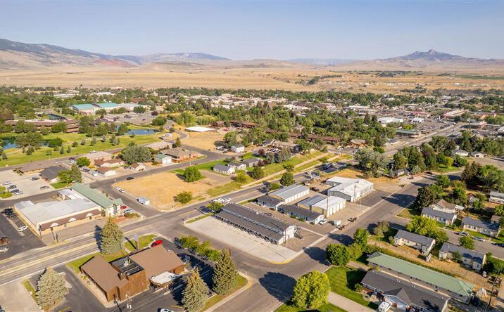 Pictures of Hospitality property located at 1701 Central Ave, Cody, WY 82414 for sales - image #1