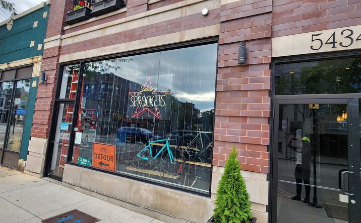 Pictures of Office, Retail property located at 5434 N Clark St, Chicago, IL 60640 for sales - image #1