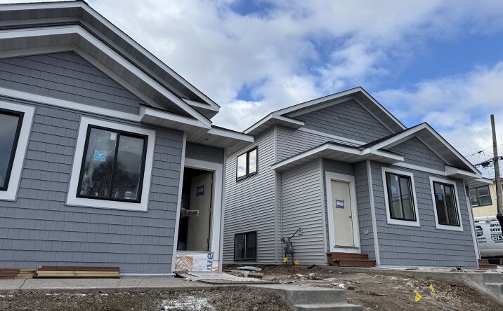 Pictures of Multifamily property located at 600 Hatch Ave W, Saint Paul, MN 55117 for sales - image #1