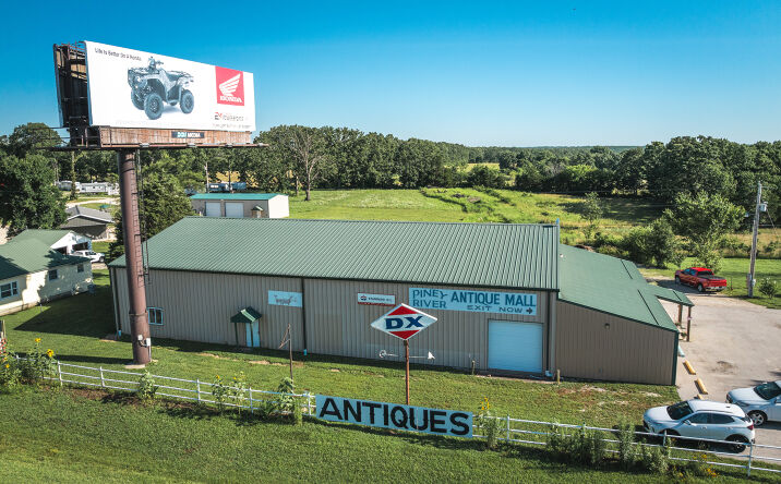 Pictures of Business for Sale, Industrial, Retail property located at 595 Doolittle Outer Rd, Rolla, MO 65401 for sales - image #1