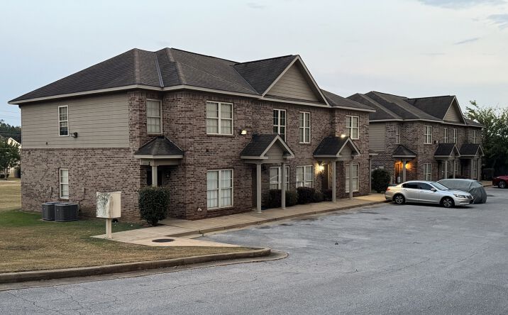 Pictures of Multifamily property located at 2925 Hargrove E Rd, Tuscaloosa, AL 35405 for sales - image #1
