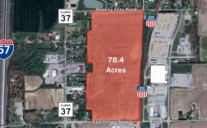 Pictures of Industrial property located at 200 E. Illinois Street, Benton, IL 62812 for sales - image #1