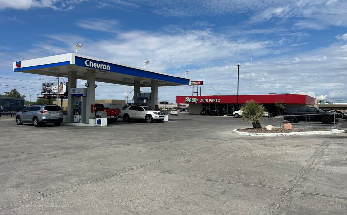 Pictures of Retail property located at 3602-3630 N Oracle Road, Tucson, AZ 85705 for sales - image #1
