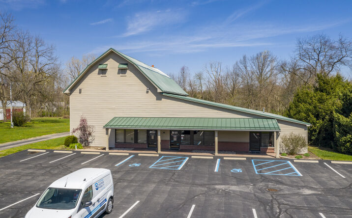 Pictures of Retail property located at 3200 W Temperance Rd, Temperance, MI 48182 for sales - image #1