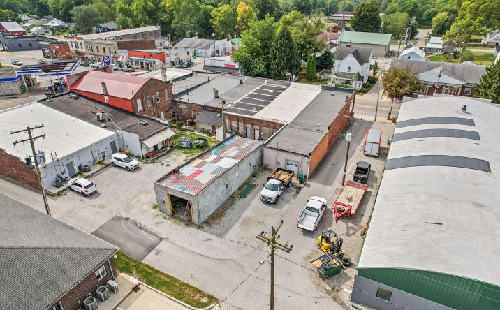 Pictures of Industrial property located at 13 1/2 N Main St, Cloverdale, IN 46120 for sales - image #1