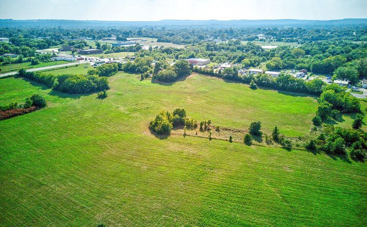 Pictures of Land property located at 5635 N Peoria Street, Tulsa, OK 74126 for sales - image #1