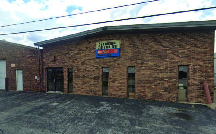 Pictures of Industrial property located at 16060 Suntone Dr, South Holland, IL 60473 for sales - image #1