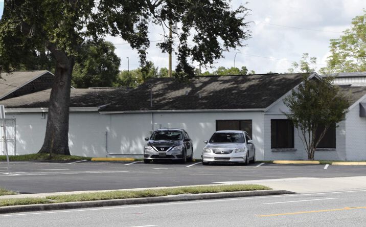 Pictures of Office, Retail property located at 2170 W Fairbanks Ave, Winter Park, FL 32789 for sales - image #1