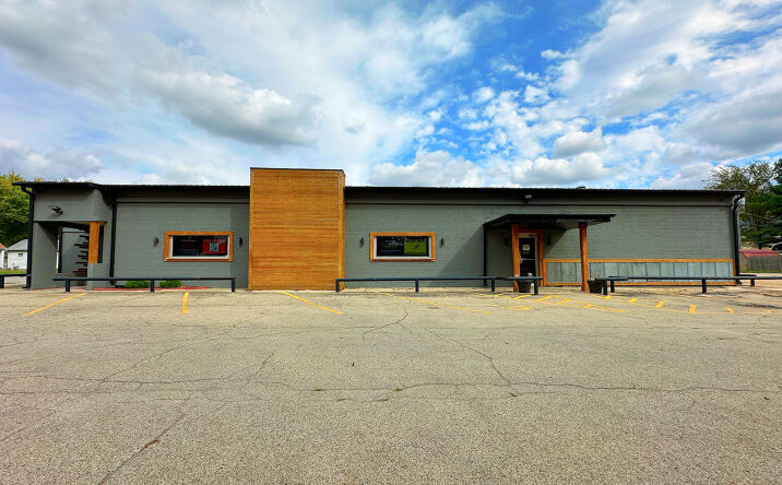 Pictures of Mixed Use, Office, Retail property located at 201 E 12th Street, Streator, IL 61364 for sales - image #1