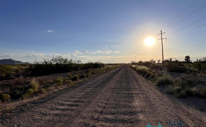 Pictures of Land property located at XXX NW Horseshoe Road, Deming, NM 88030 for sales - image #1