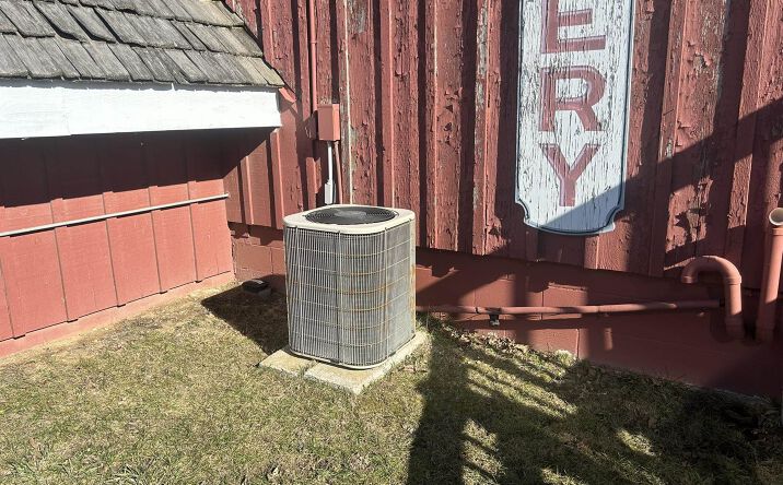 Pictures of Multifamily property located at 807 S Main Street, Viroqua, WI 54665 for sales - image #1