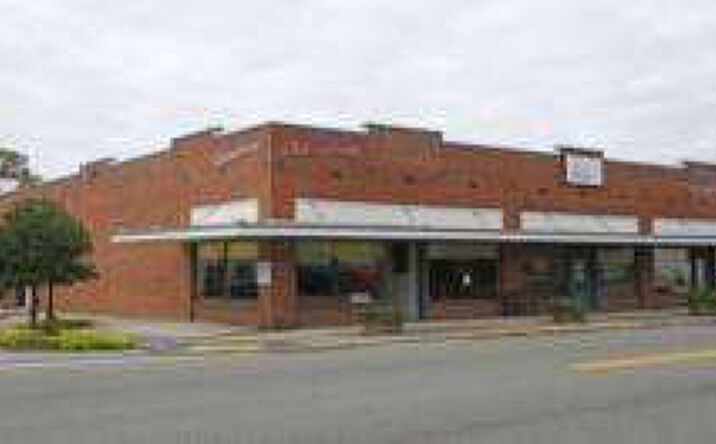Pictures of Mixed Use, Retail, Office, Land property located at 24 S COLLEGE Street, Macclenny, FL 32063 for sales - image #1