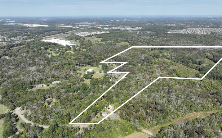Pictures of Land property located at 3071 callis road, lebanon, TN 37090 for sales - image #1