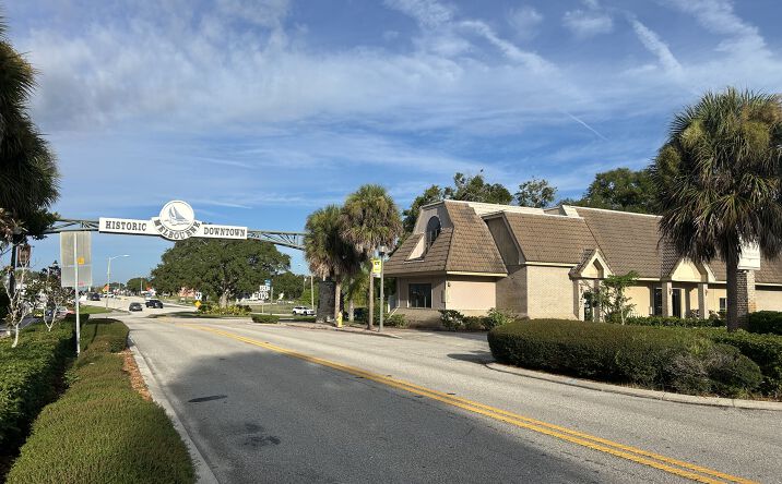 Pictures of Mixed Use, Office property located at 300 E New Haven Ave, Melbourne, FL 32901 for sales - image #1