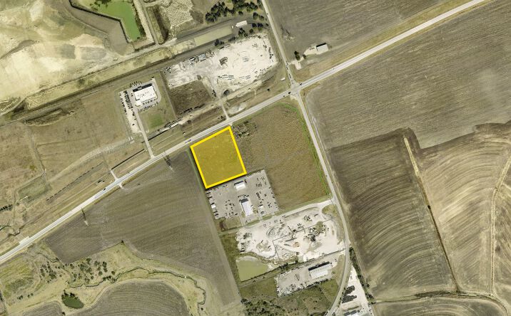 Pictures of Land property located at 8181 Chandler Rd, Hutto, TX 78634 for sales - image #1