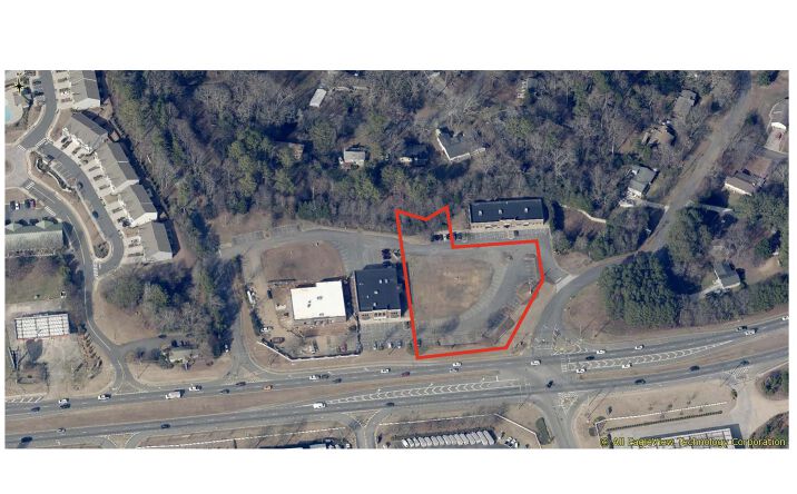 Pictures of Land property located at 11299 GA-92, Woodstock, GA 30188 for sales - image #1