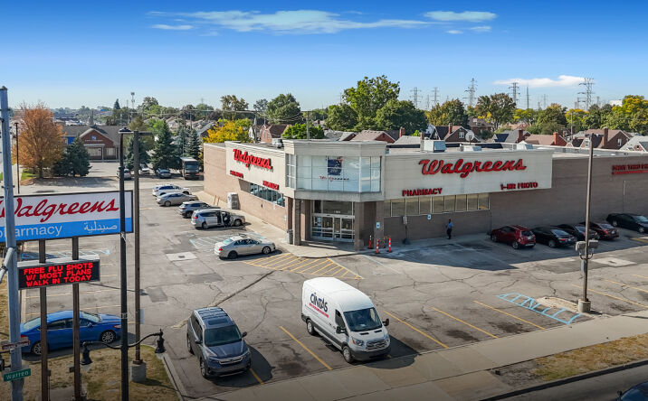 Pictures of Retail property located at 13601 W Warren Ave, Dearborn, MI 48126 for sales - image #1
