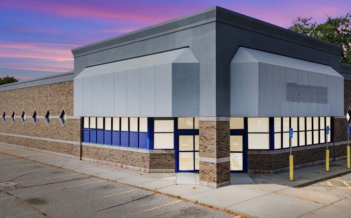 Pictures of Retail property located at 51037 Van Dyke Ave, Shelby Township, MI 48136 for sales - image #1