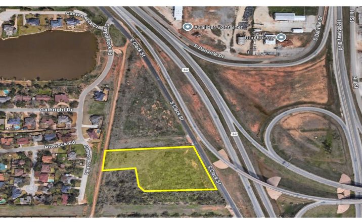 Pictures of Land property located at 5126 S Clack / Lot 2 / 5.60 Acres, Abilene, TX 79606 for sales - image #1