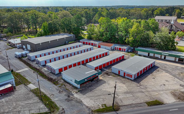 Pictures of Self Storage property located at 3903 S Camden Rd, Pine Bluff, AR 71603 for sales - image #1