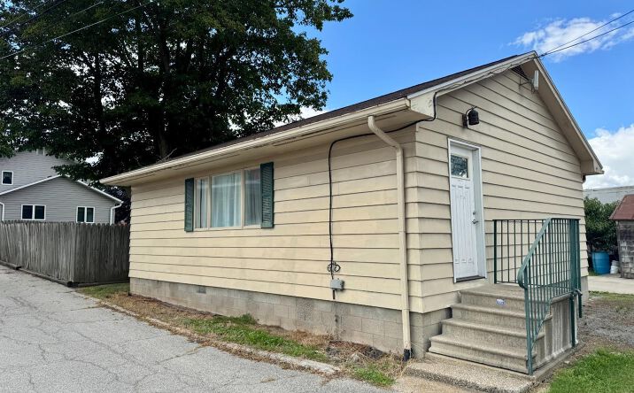 Pictures of Retail, Office property located at 9 Herrick, Monroeville, OH 44847 for sales - image #1