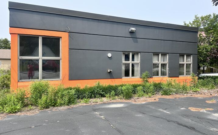 Pictures of Special Purpose property located at 637 Minot Avenue, Auburn, ME 04210 for sales - image #1