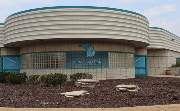 Pictures of Industrial, Office property located at 2007 Austin St, Midland, MI 48642 for sales - image #1