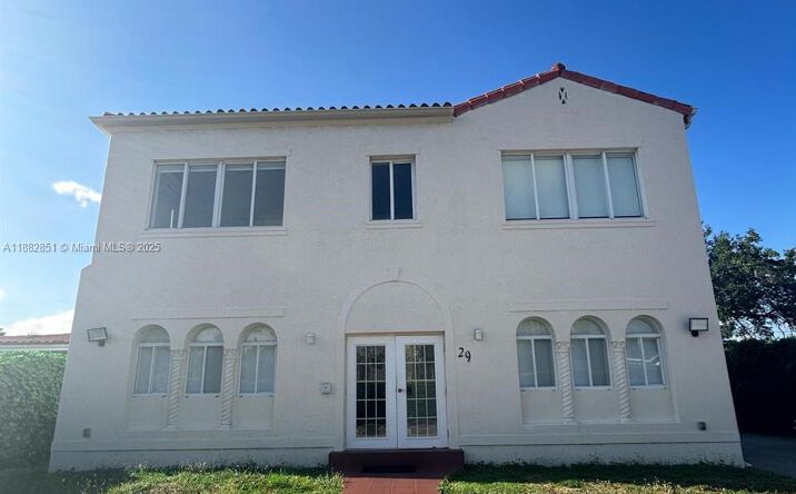 Pictures of Multifamily property located at 29 Oviedo Ave, Coral Gables, FL 33134 for sales - image #1