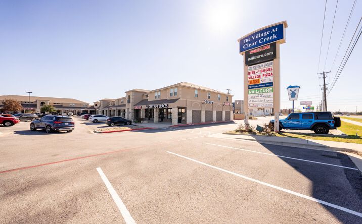 Pictures of Mixed Use, Multifamily, Retail property located at 2710 S Clear Creek Rd, Killeen, TX 76549 for sales - image #1